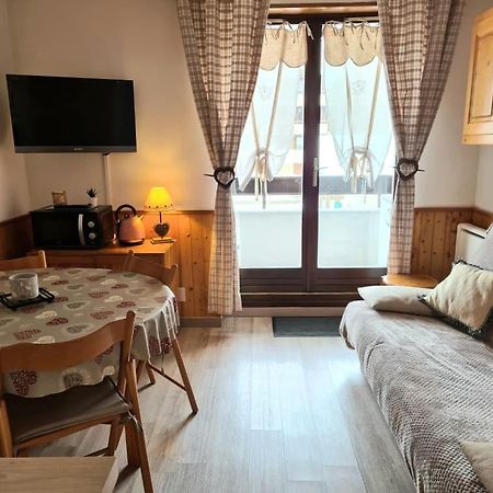 Bel Appartement Samoens La Cour Classe 2 Etoiles Екстериор снимка